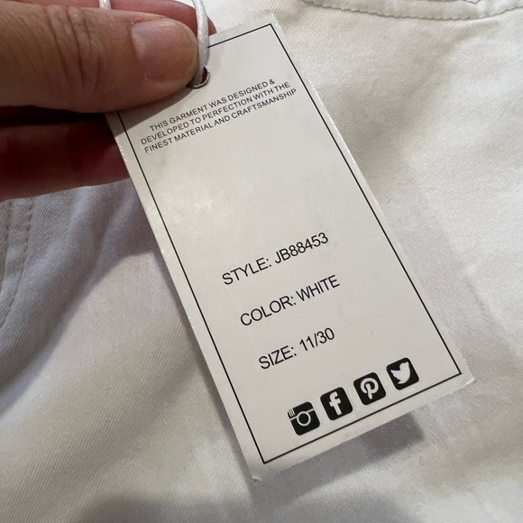JUDY BLUE High Rise Skinny Jeans - Size 30 - NWT - Picture 6 of 9
